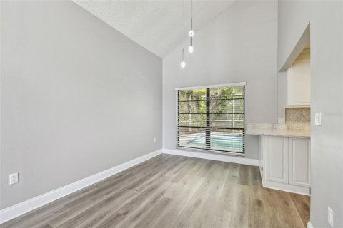Casa en venta en Tarpon Springs, Florida, 3 dormitorios, 164.99 m2 № 1624768 - foto 12