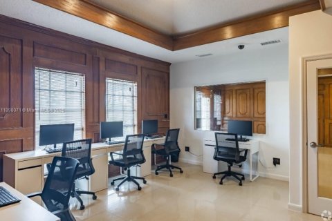 Apartamento en alquiler en Belle Glade, Florida, 3 dormitorios, 88.26 m2 № 2076859 - foto 19