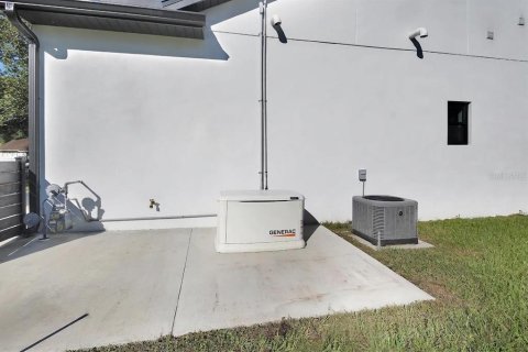 Villa ou maison à vendre à DeLand, Floride: 3 chambres, 141.4 m2 № 2436699 - photo 30