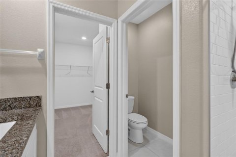 House in Lakeland, Florida 5 bedrooms, 232.72 sq.m. № 2232315 - photo 30