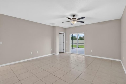 House in Lakeland, Florida 5 bedrooms, 232.72 sq.m. № 2232315 - photo 22