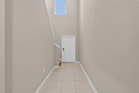 House in Lakeland, Florida 5 bedrooms, 232.72 sq.m. № 2232315 - photo 8