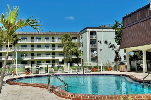 Condominio en venta en Dania Beach, Florida, 1 dormitorio, 71.35 m2 № 1730077 - foto 5