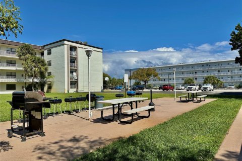 Condominio en venta en Dania Beach, Florida, 1 dormitorio, 71.35 m2 № 1730077 - foto 20