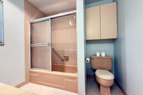 Купить кондоминиум в Лейк-Уорт, Флорида 4 комнаты, 95.13м2, № 2082687 - фото 14