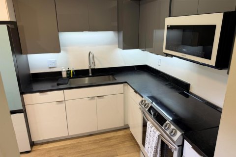 Condo à West Palm Beach, Floride, 2 chambres  № 2077530