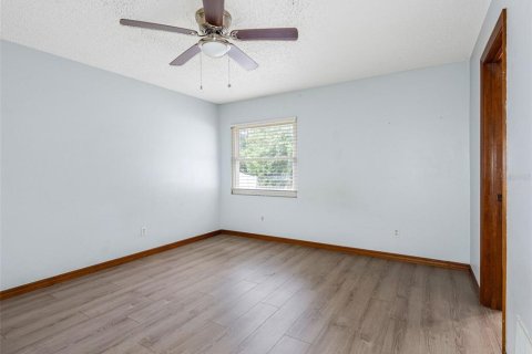 House in Largo, Florida 3 bedrooms, 101.73 sq.m. № 1869168 - photo 22