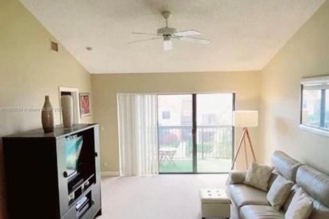 Copropriété à louer à Coral Springs, Floride: 1 chambre, 72.84 m2 № 1932224 - photo 6