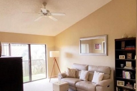 Copropriété à louer à Coral Springs, Floride: 1 chambre, 72.84 m2 № 1932224 - photo 7
