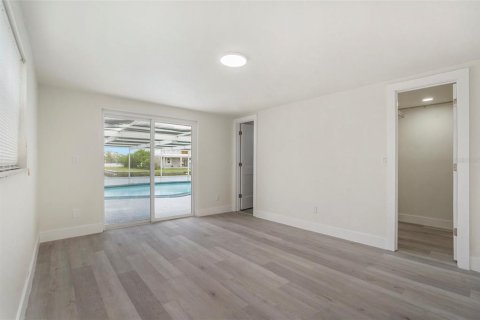 House in Hudson, Florida 3 bedrooms, 144.65 sq.m. № 1812594 - photo 18