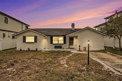 House in Hudson, Florida 3 bedrooms, 144.65 sq.m. № 1812594 - photo 1