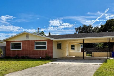 House in Titusville, Florida 3 bedrooms, 109.25 sq.m. № 2231891