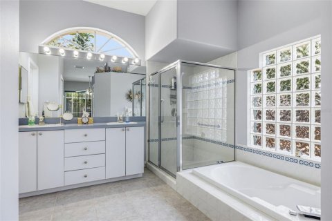 Villa ou maison à vendre à Tampa, Floride: 4 chambres, 233.46 m2 № 2210163 - photo 26