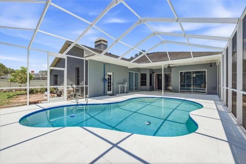 Villa ou maison à vendre à Tampa, Floride: 4 chambres, 233.46 m2 № 2210163 - photo 8