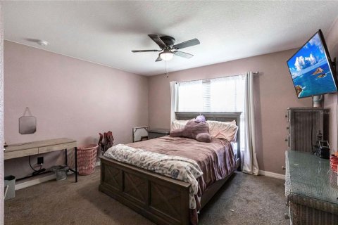House in Punta Gorda, Florida 4 bedrooms, 214.05 sq.m. № 1919938 - photo 25