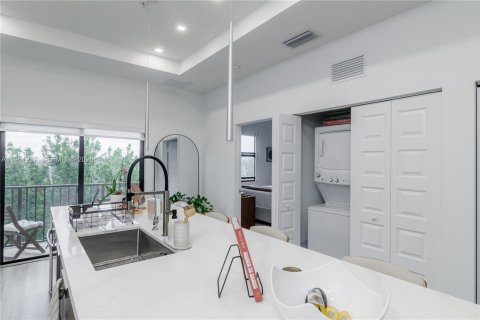 Condominio en venta en Doral, Florida, 2 dormitorios, 99.59 m2 № 2022133 - foto 22