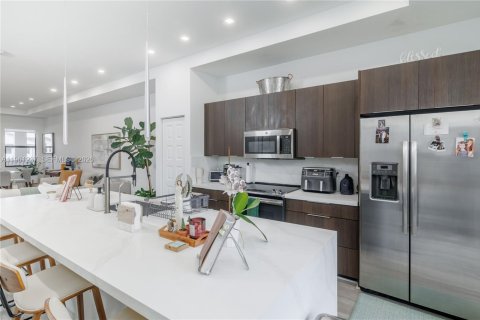 Condominio en venta en Doral, Florida, 2 dormitorios, 99.59 m2 № 2022133 - foto 19