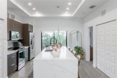 Condominio en venta en Doral, Florida, 2 dormitorios, 99.59 m2 № 2022133 - foto 16