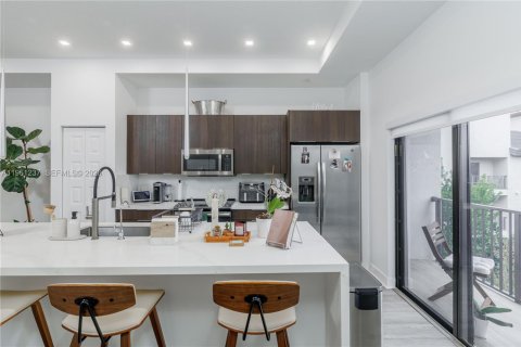 Condominio en venta en Doral, Florida, 2 dormitorios, 99.59 m2 № 2022133 - foto 17