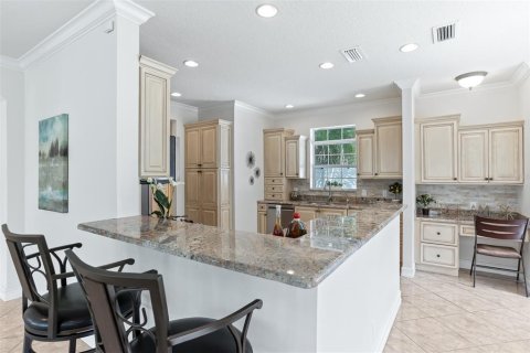 House in Belleair, Florida 3 bedrooms, 285.4 sq.m. № 1805384 - photo 13