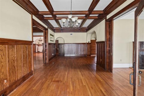 House in Lakeland, Florida 7 bedrooms, 621.14 sq.m. № 2396801 - photo 5