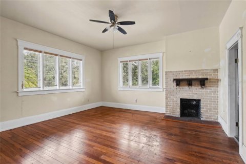 House in Lakeland, Florida 7 bedrooms, 621.14 sq.m. № 2396801 - photo 22