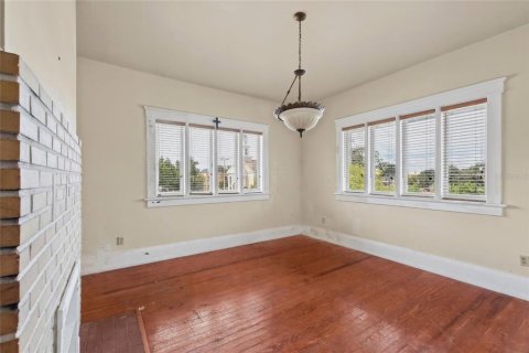House in Lakeland, Florida 7 bedrooms, 621.14 sq.m. № 2396801 - photo 23