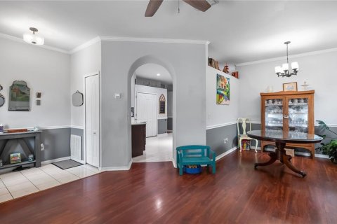 House in Orlando, Florida 4 bedrooms, 170.2 sq.m. № 2152071 - photo 15