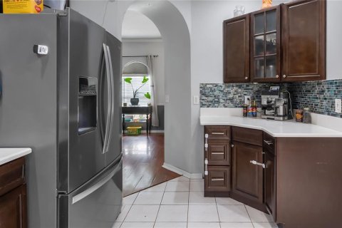 House in Orlando, Florida 4 bedrooms, 170.2 sq.m. № 2152071 - photo 17
