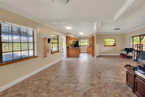 House in Mulberry, Florida 3 bedrooms, 127.83 sq.m. № 1919349 - photo 10