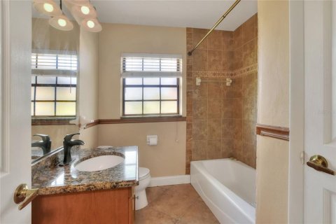 House in Mulberry, Florida 3 bedrooms, 127.83 sq.m. № 1919349 - photo 15
