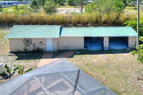 House in Mulberry, Florida 3 bedrooms, 127.83 sq.m. № 1919349 - photo 23