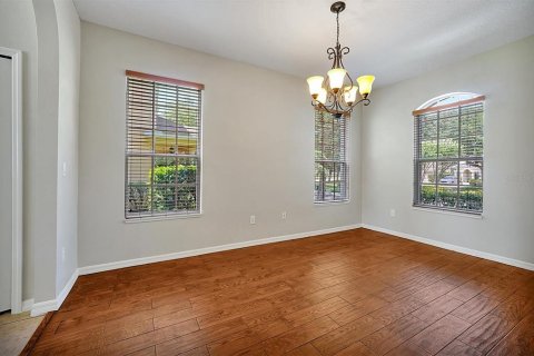 House in Winter Garden, Florida 4 bedrooms, 252.42 sq.m. № 1656930 - photo 12