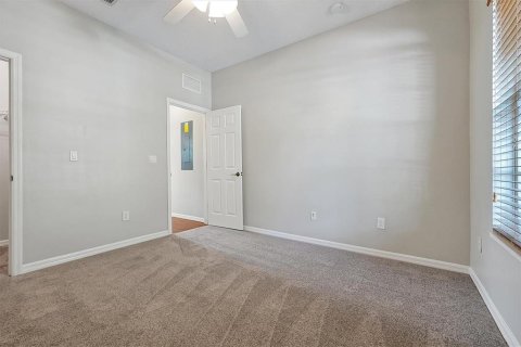 House in Winter Garden, Florida 4 bedrooms, 252.42 sq.m. № 1656930 - photo 26