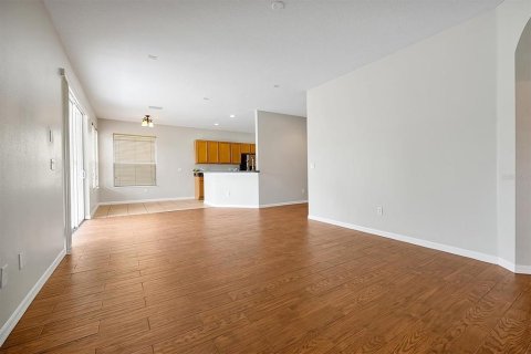 House in Winter Garden, Florida 4 bedrooms, 252.42 sq.m. № 1656930 - photo 16