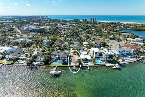 Land in Sarasota, Florida № 2156343 - photo 1