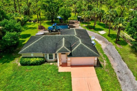 Casa en Naples, Florida 3 dormitorios, 142.6 m2 № 2113125