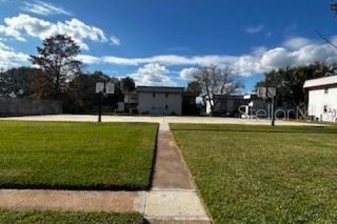 Condo in Winter Garden, Florida, 2 bedrooms  № 2213633 - photo 13