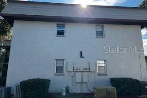 Condo in Winter Garden, Florida, 2 bedrooms  № 2213633 - photo 16