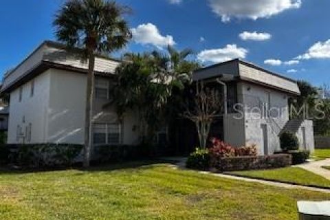 Condo in Winter Garden, Florida, 2 bedrooms № 2213633