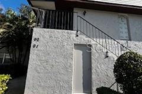 Condo in Winter Garden, Florida, 2 bedrooms  № 2213633 - photo 17