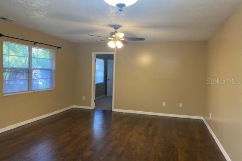 Condo in Winter Garden, Florida, 2 bedrooms  № 2213633 - photo 7