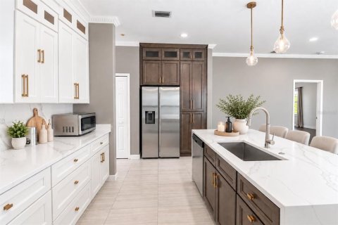 Villa ou maison à vendre à Orlando, Floride: 3 chambres, 222.22 m2 № 2358363 - photo 9