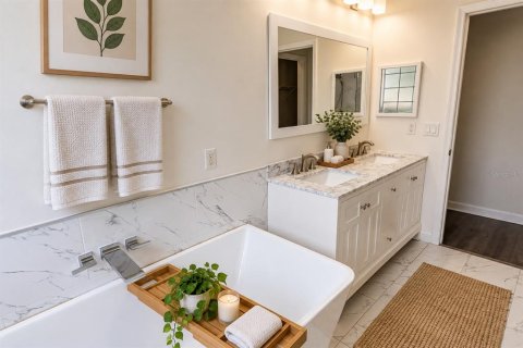 Villa ou maison à vendre à Orlando, Floride: 3 chambres, 222.22 m2 № 2358363 - photo 17