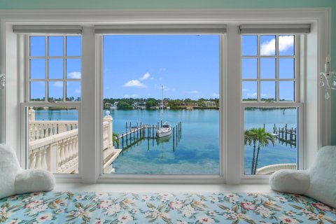 Villa ou maison à vendre à Tequesta, Floride: 8 chambres, 1498.89 m2 № 2356915 - photo 4
