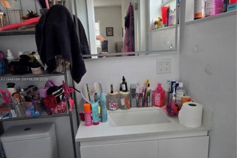 Снять в аренду виллу или дом в Майами, Флорида 3 спальни, 145.48м2, № 2005224 - фото 19