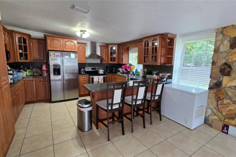 Снять в аренду виллу или дом в Майами, Флорида 3 спальни, 145.48м2, № 2005224 - фото 10