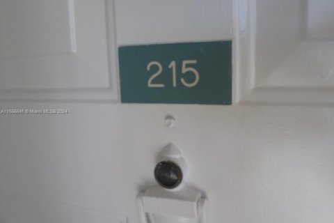 Condominio en venta en Tamarac, Florida, 2 dormitorios, 107.12 m2 № 1694722 - foto 21