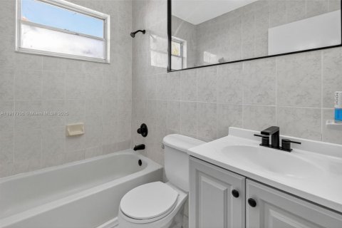 Купить виллу или дом в Майами, Флорида 3 спальни, 144.46м2, № 1972929 - фото 21