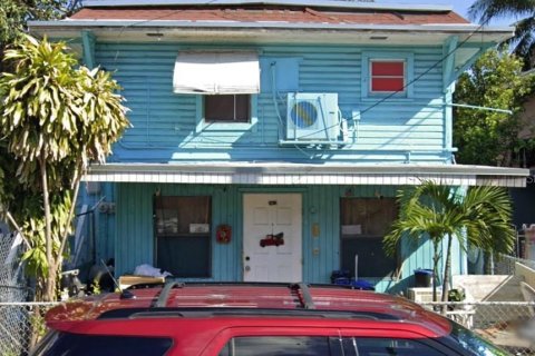Casa en venta en Miami, Florida, 4 dormitorios, 101.82 m2 № 1570452 - foto 1